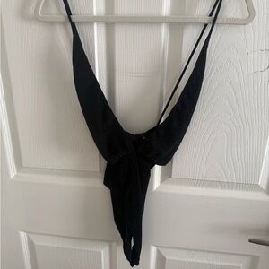 Timing Elegant Black Wrap Scarf